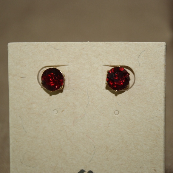 Chloe + Isabel Jewelry - Brilliant Stud Earrings Chloe + Isabel Jewelry - Brilliant Stud Earrings